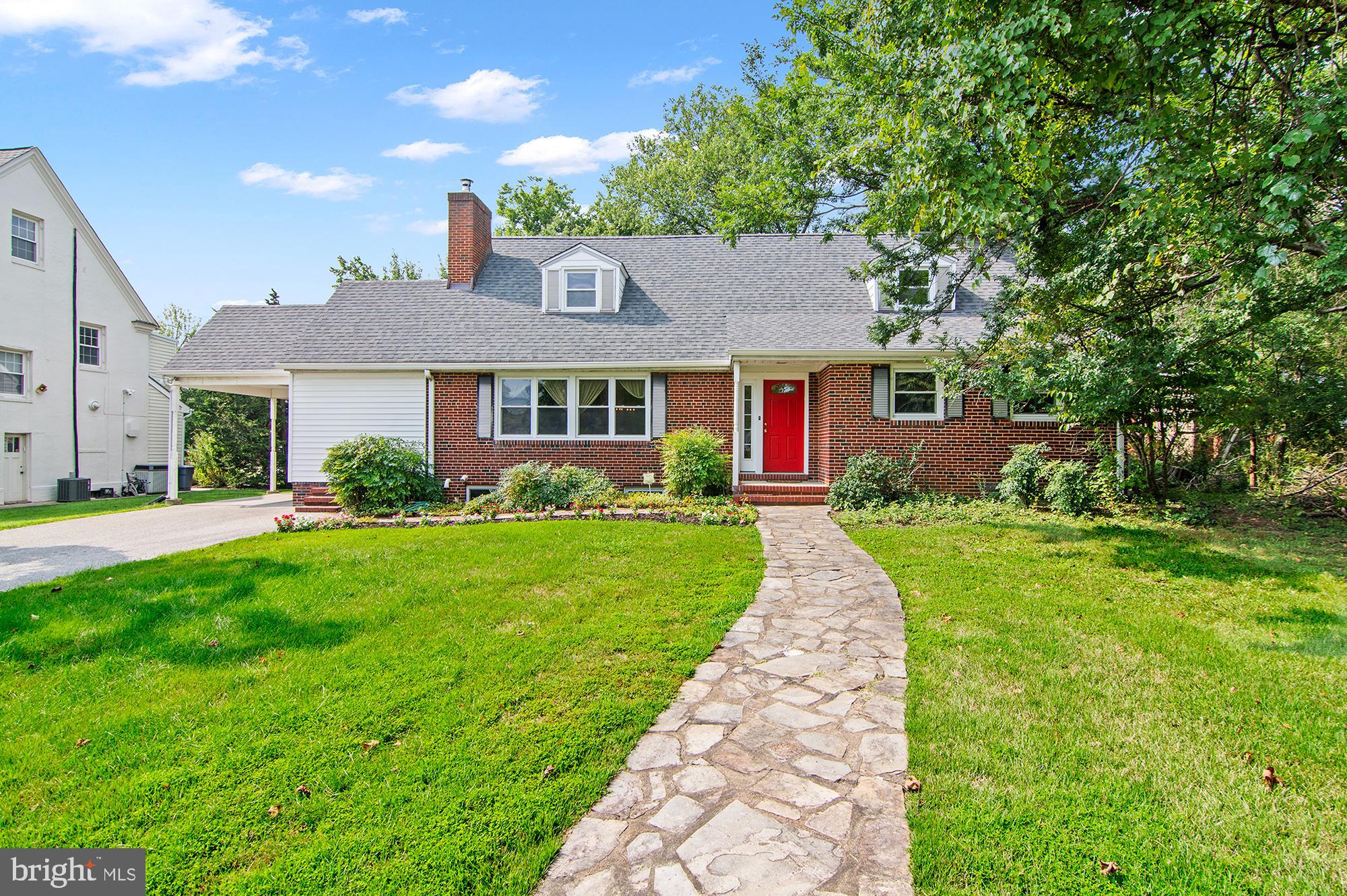 3412 Shelburne Road Baltimore, MD 21208 - Photo 1 of 25