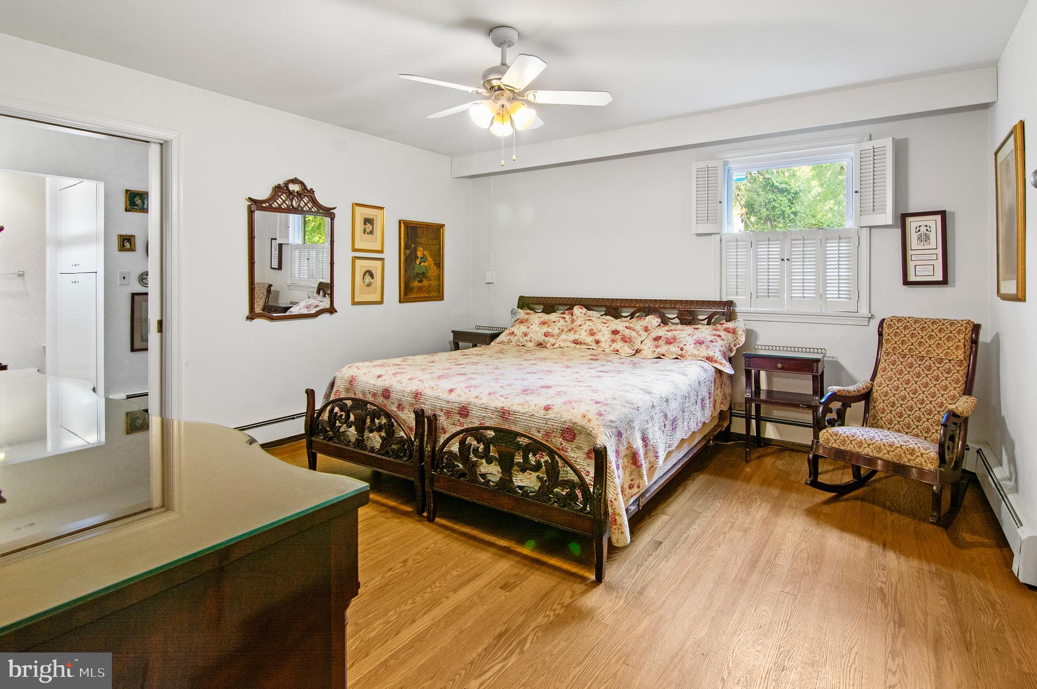 3412 Shelburne Road Baltimore, MD 21208 - Photo 12 of 25