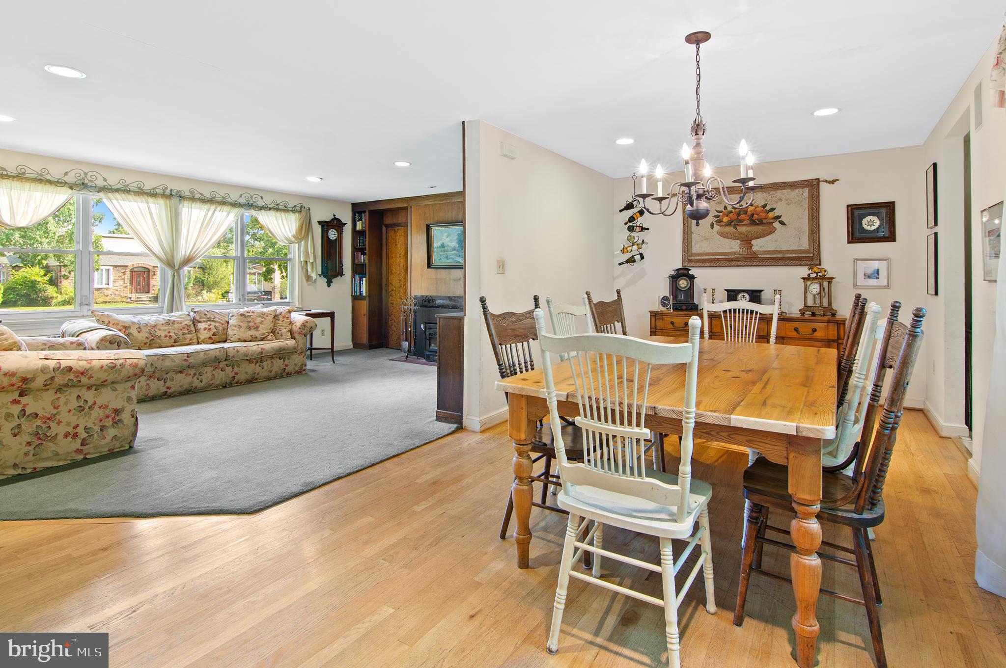 3412 Shelburne Road Baltimore, MD 21208 - Photo 4 of 25