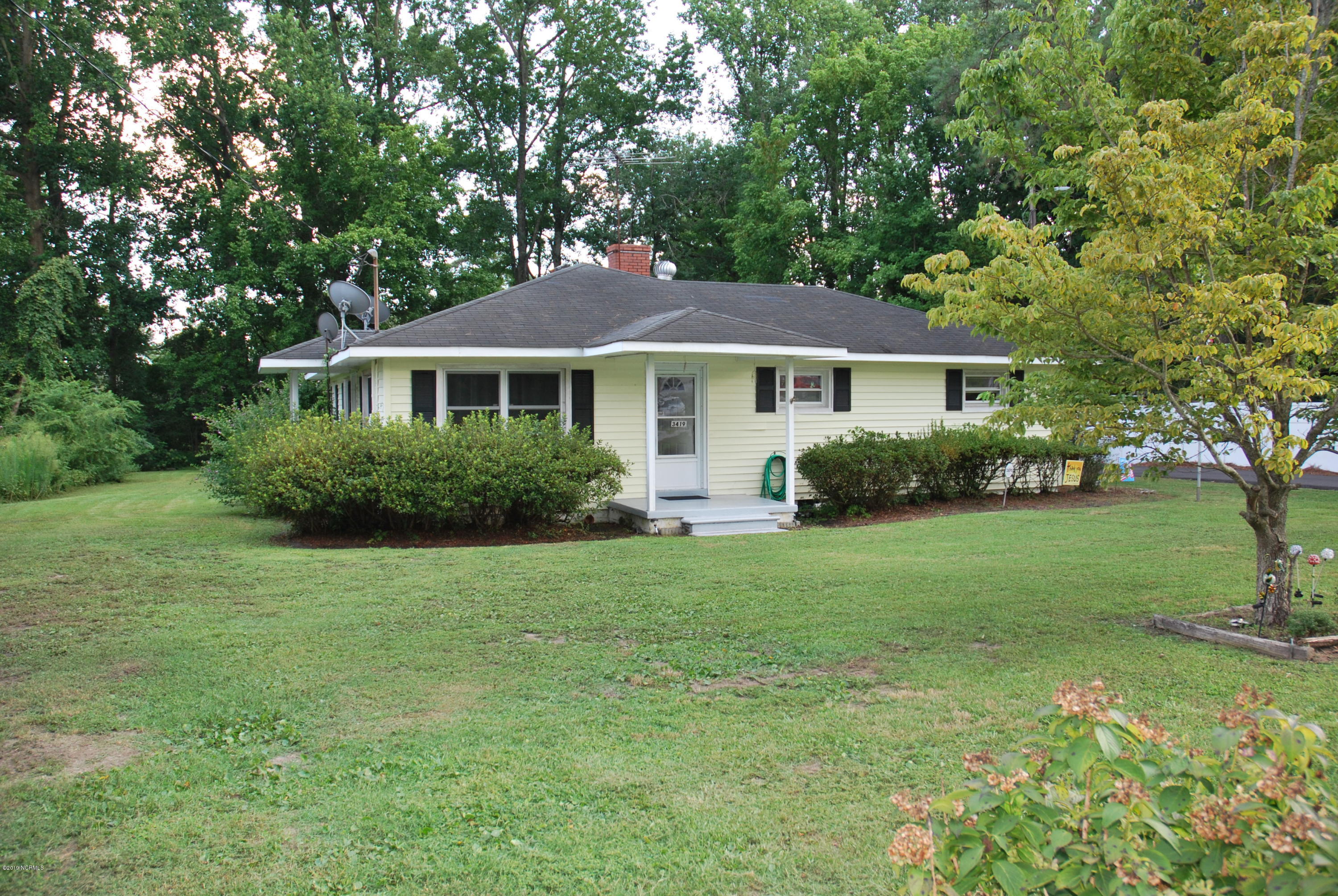 3419 Dobbs Farm Road Kinston, NC 28504 - Photo 4 of 27 DSC_0035