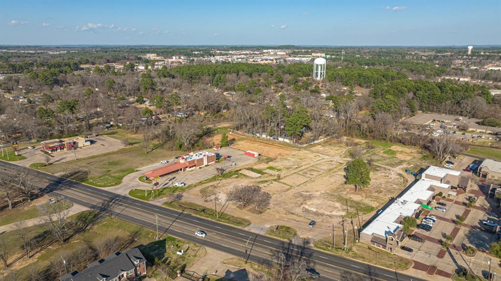 2100 Judson Road Longview, TX 75605 - Photo 19 of 35 a view of a city