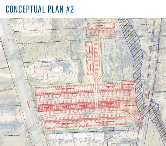 view of a yard with swimming pool