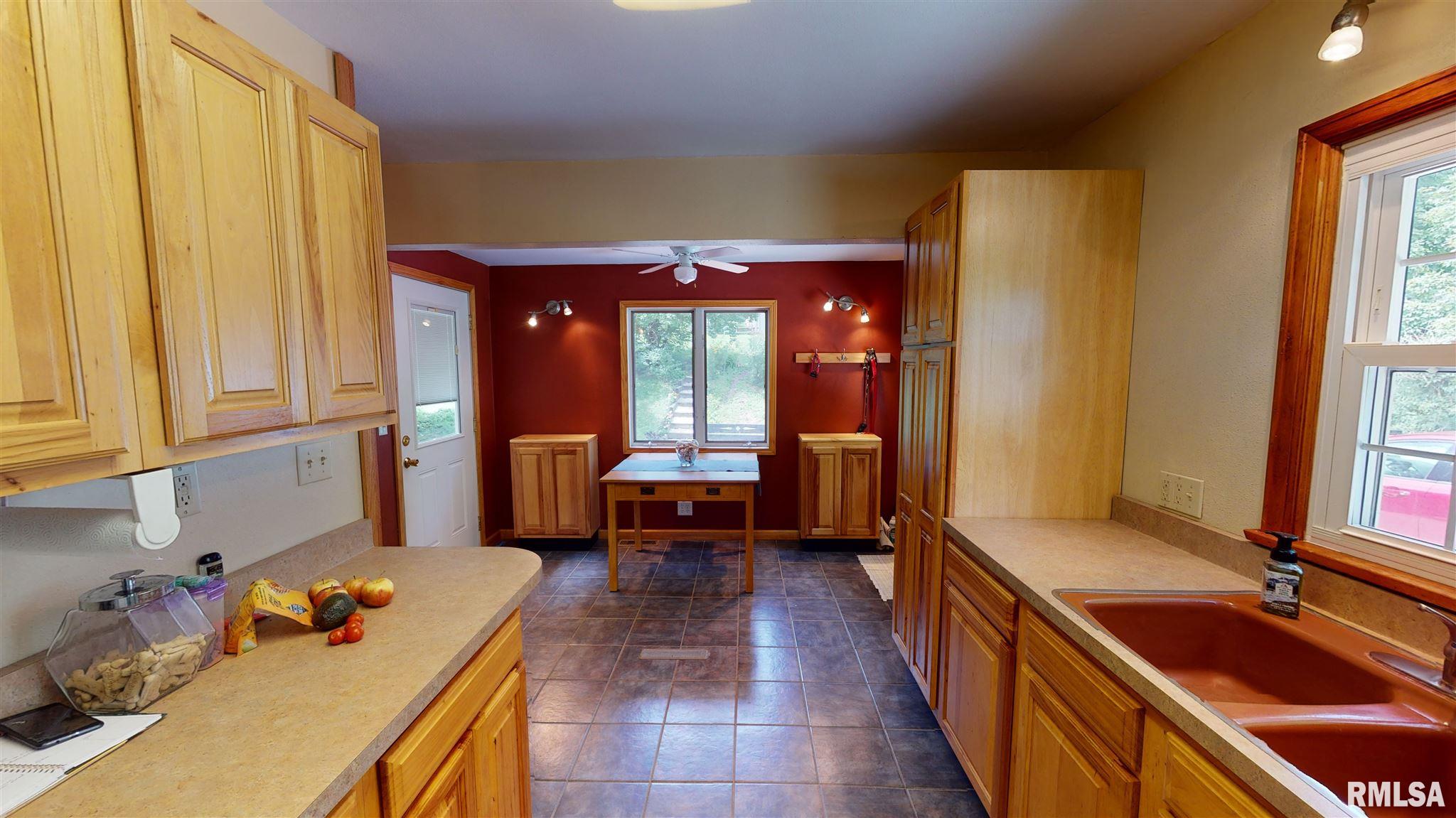 1919 North Kickapoo Creek Road Peoria, IL 61604 - Photo 12 of 46 Gallery Image 12