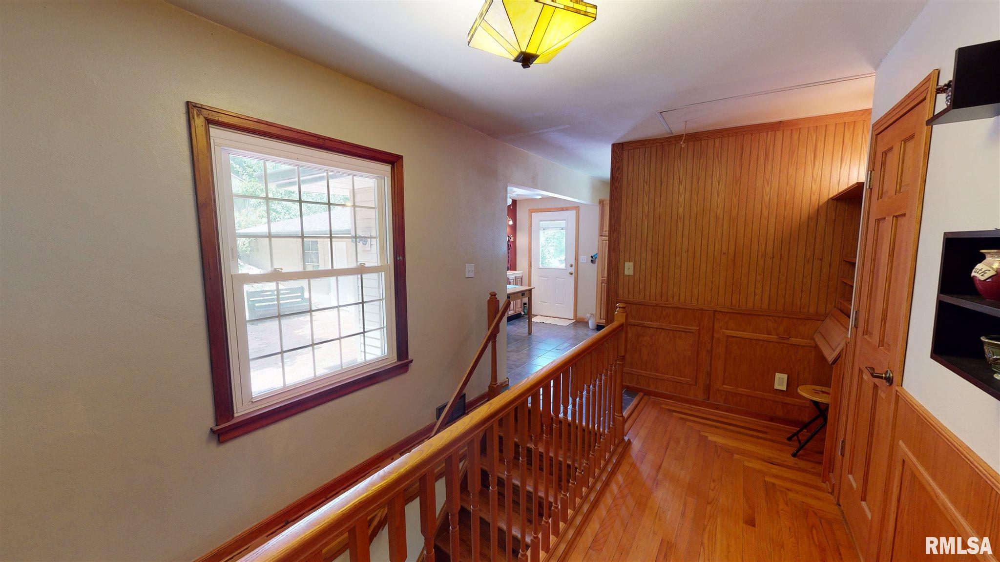 1919 North Kickapoo Creek Road Peoria, IL 61604 - Photo 16 of 46 Gallery Image 16