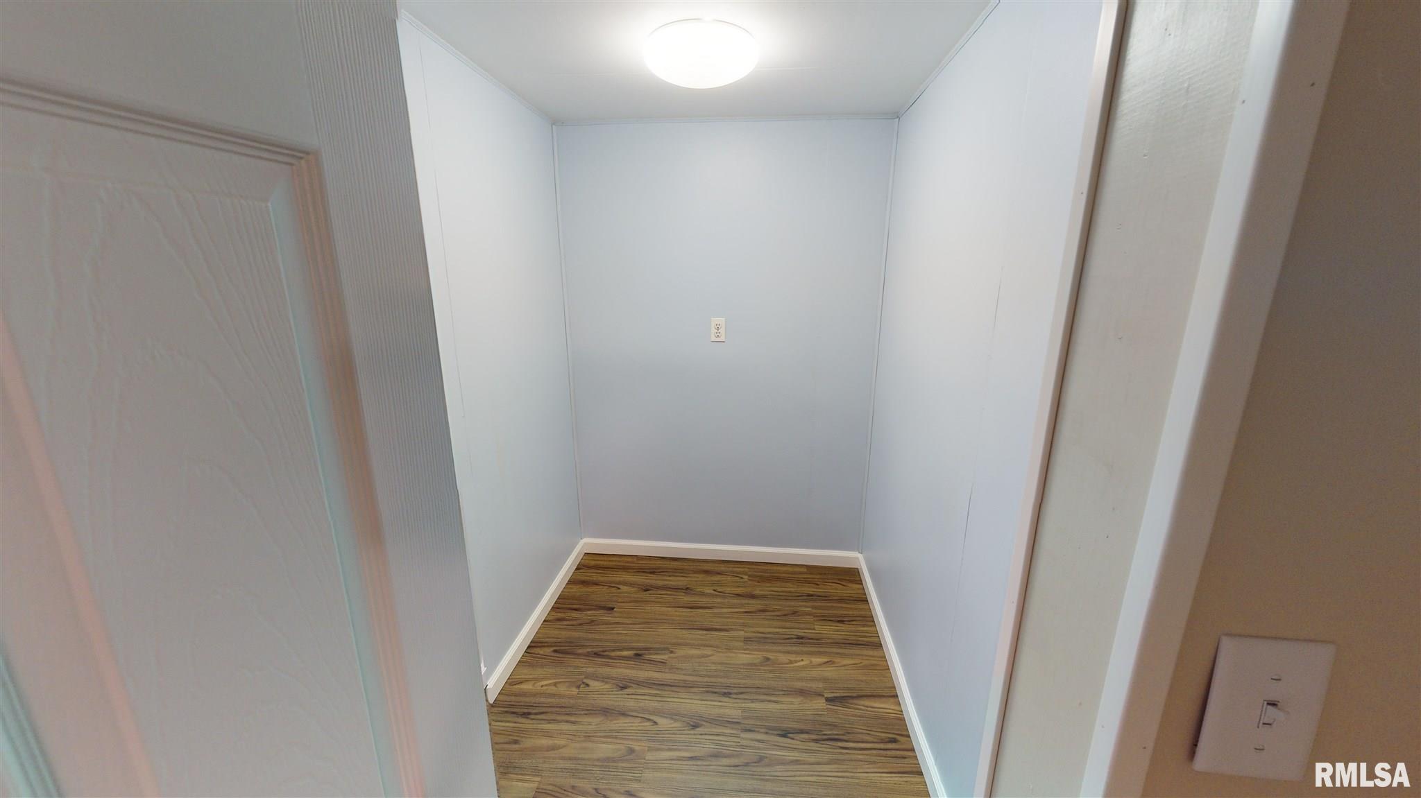 1919 North Kickapoo Creek Road Peoria, IL 61604 - Photo 37 of 46 Gallery Image 37