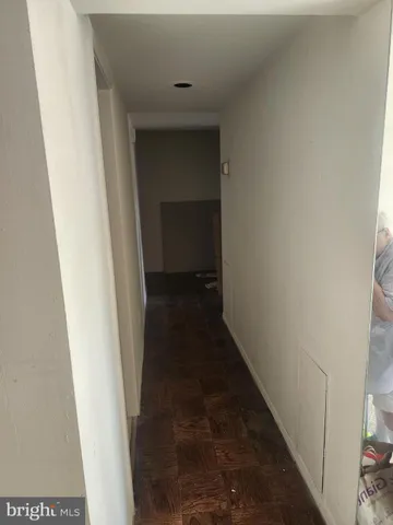 a view of walk in closet