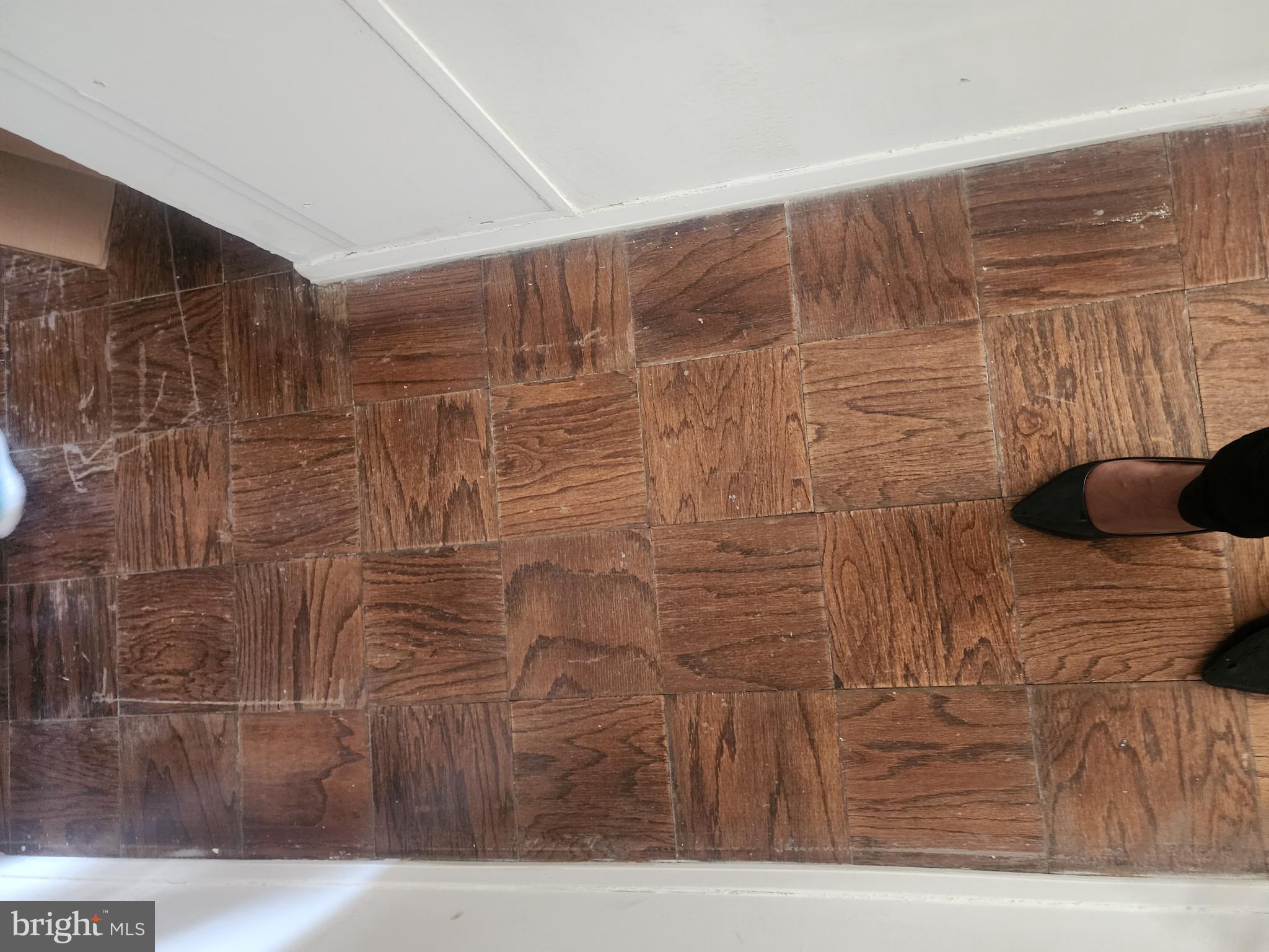 3601 Clarks Lane, Unit 416 Baltimore, MD 21215 - Photo 21 of 68 a bathroom with a shower