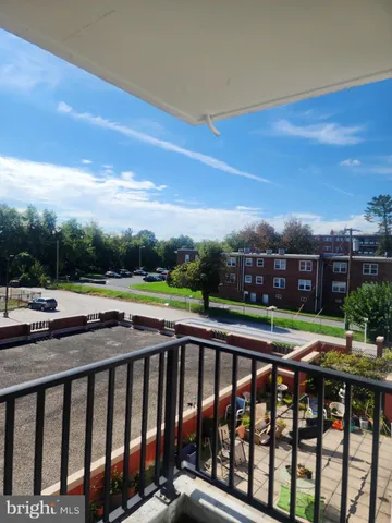 $49,855 | 3601 Clarks Lane, Unit 416, Baltimore, MD 21215