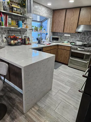 $649,999 | 250 South 47th Street, Richmond, CA 94804