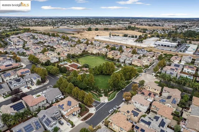 $999,800 | 524 Bougainvilla Court, Brentwood, CA 94513