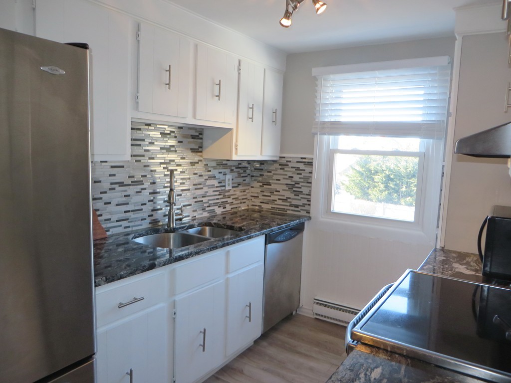 112 Old Wharf Road, Unit W16 Dennis, MA 02639 - Photo 10 of 18 Gallery Image 10