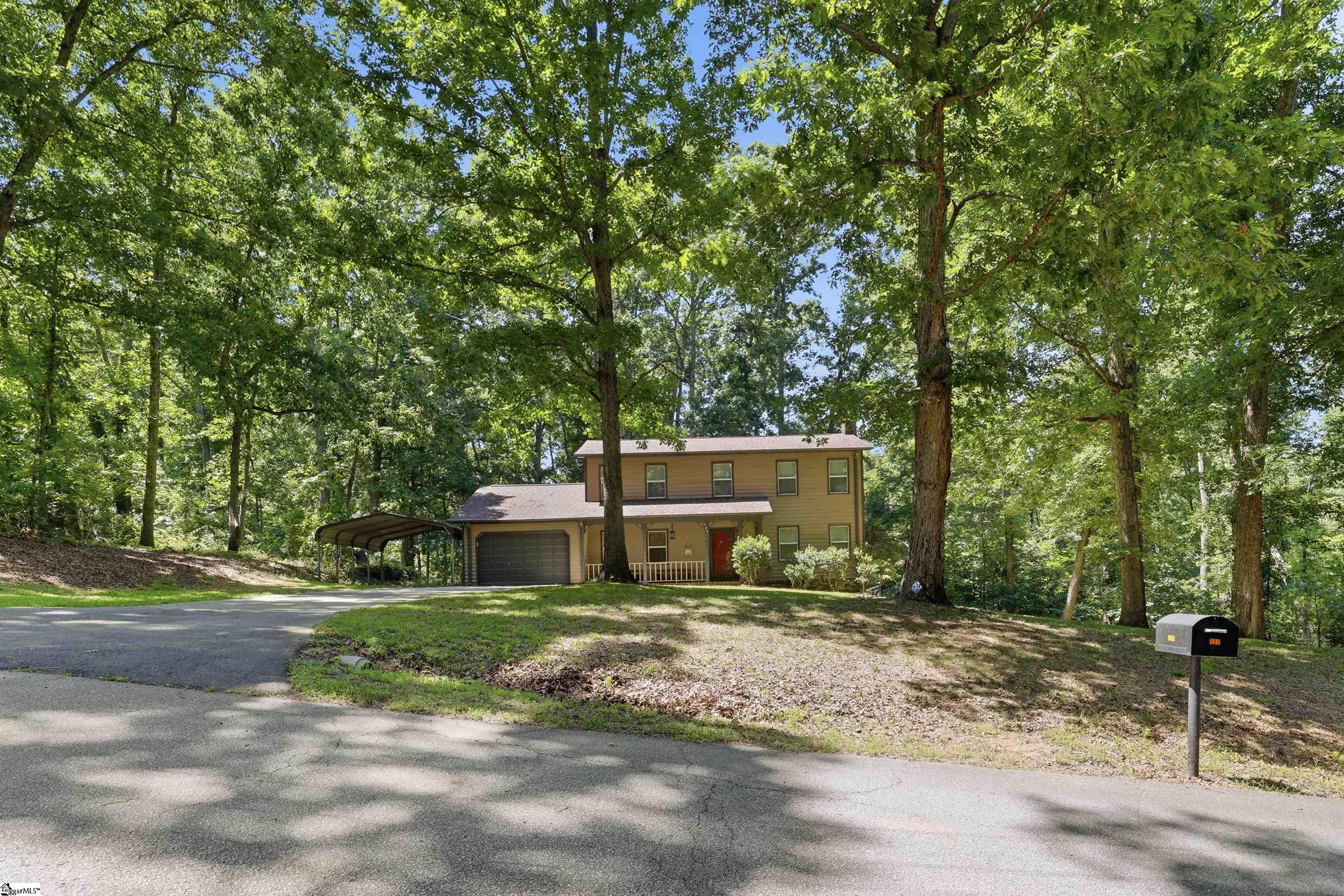 127 Robinwood Lane Pelzer, SC 29669 - Photo 3 of 44