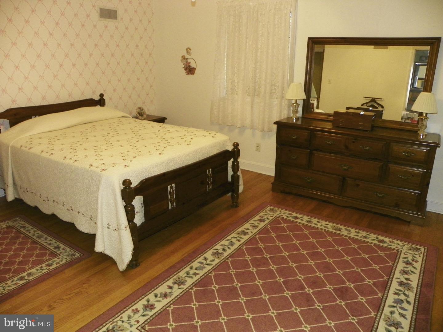 4001 Coleridge Road Wilmington, DE 19802 - Photo 15 of 16 Master Bedroom