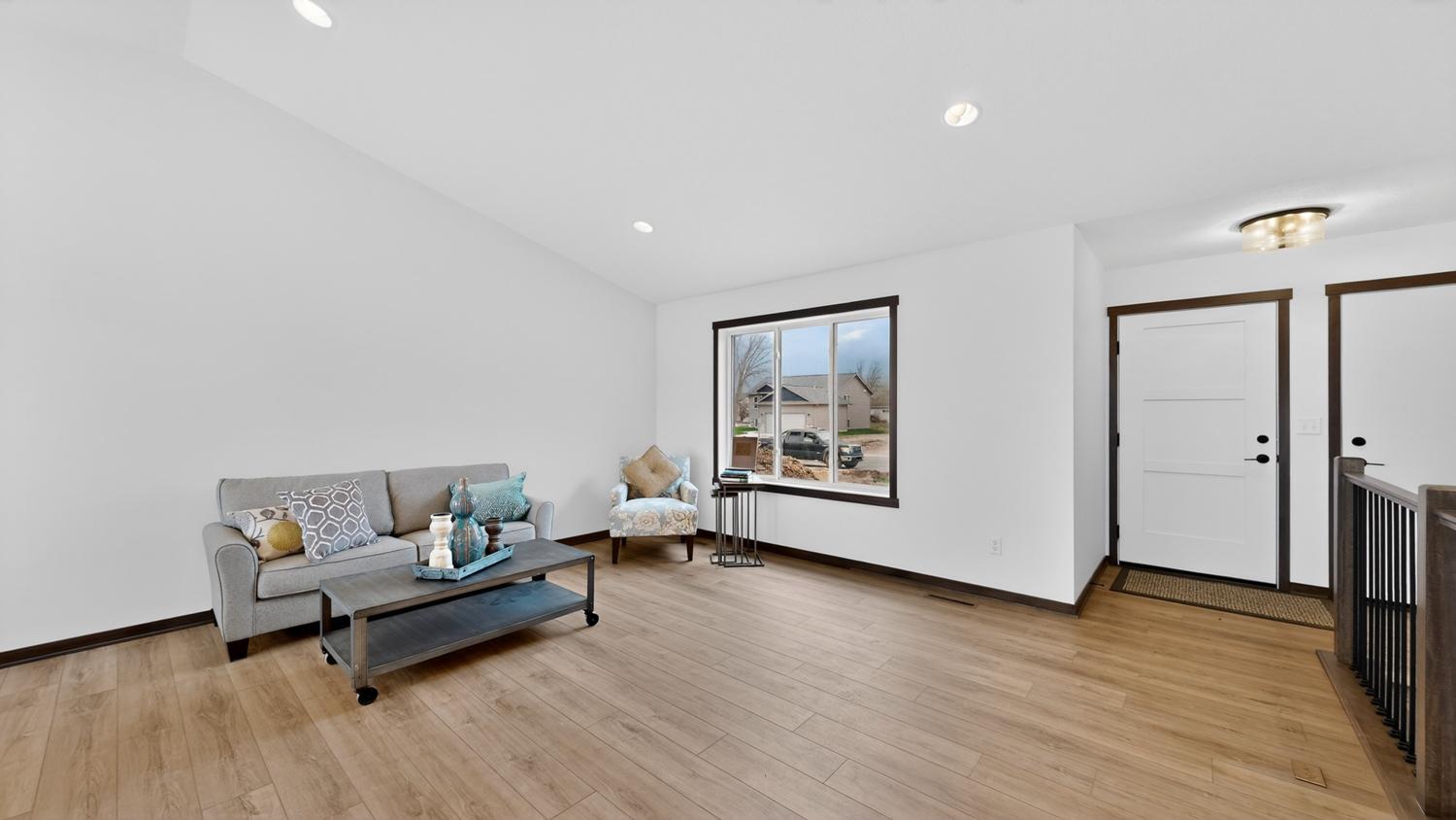 6222 Cody Place Northwest Rochester, MN 55901 - Photo 5 of 31 Gallery Image 5