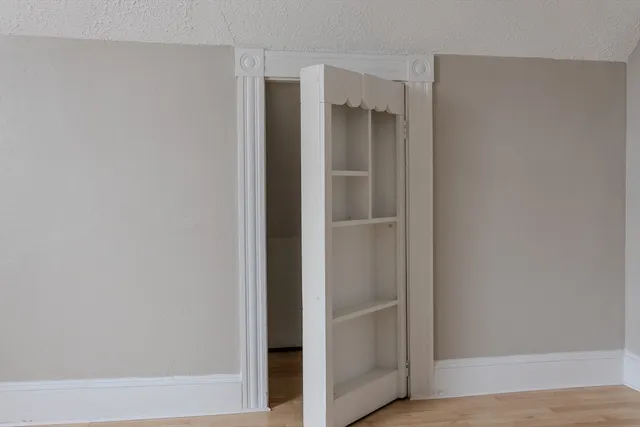 $2,500 | 21 John Street, Unit 3, Attleboro, MA 02703