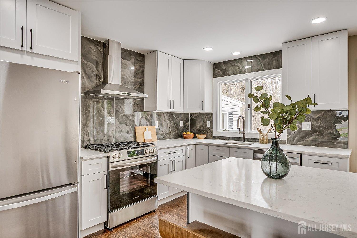 13 Brookside Road Edison, NJ 08817 - Photo 14 of 56