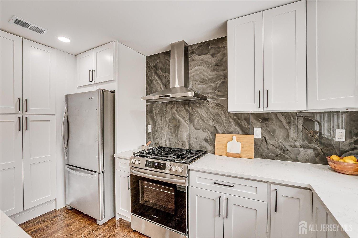 13 Brookside Road Edison, NJ 08817 - Photo 17 of 56