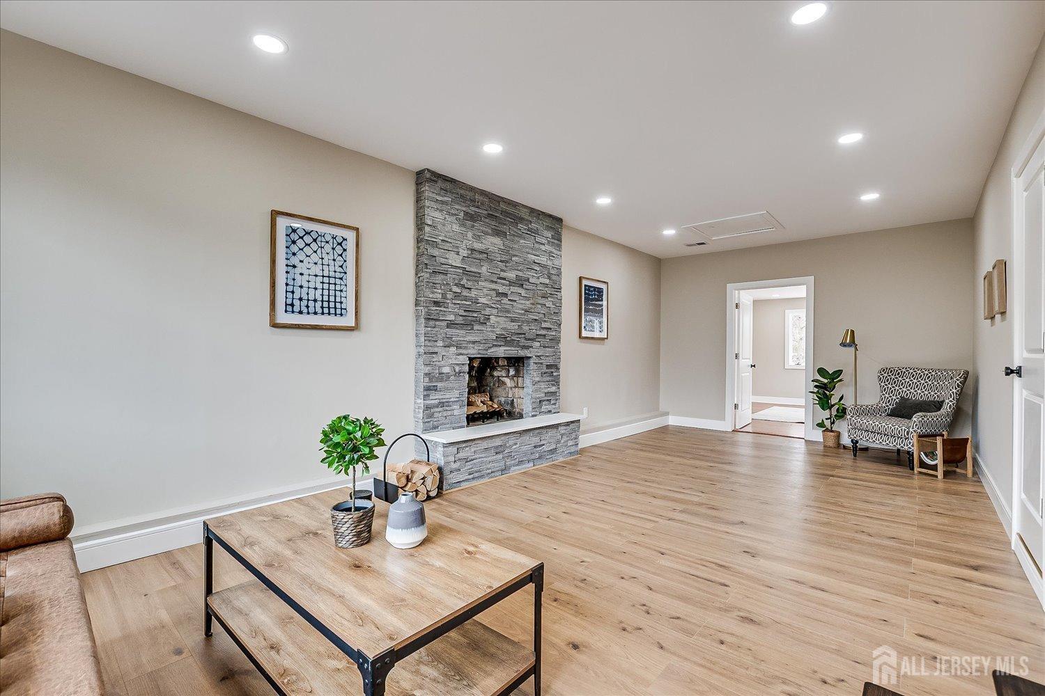 13 Brookside Road Edison, NJ 08817 - Photo 21 of 56