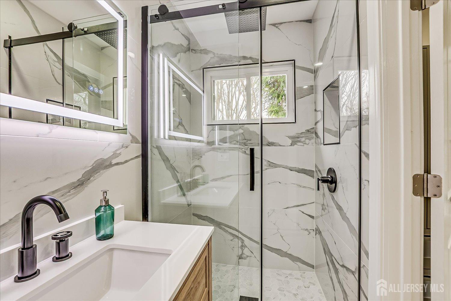 13 Brookside Road Edison, NJ 08817 - Photo 31 of 56