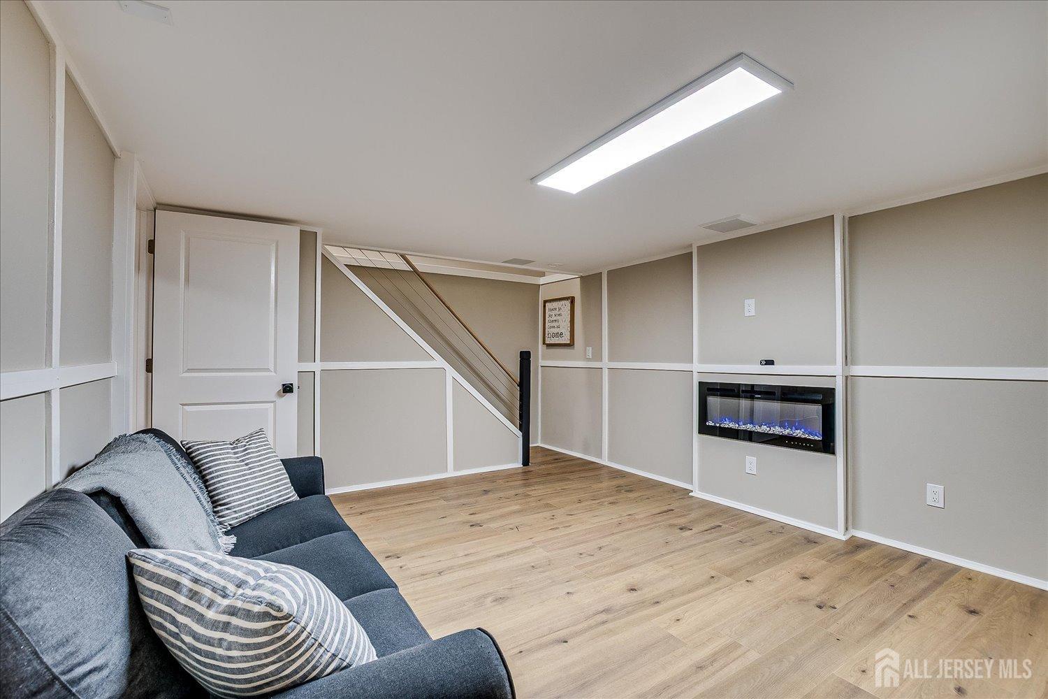 13 Brookside Road Edison, NJ 08817 - Photo 39 of 56