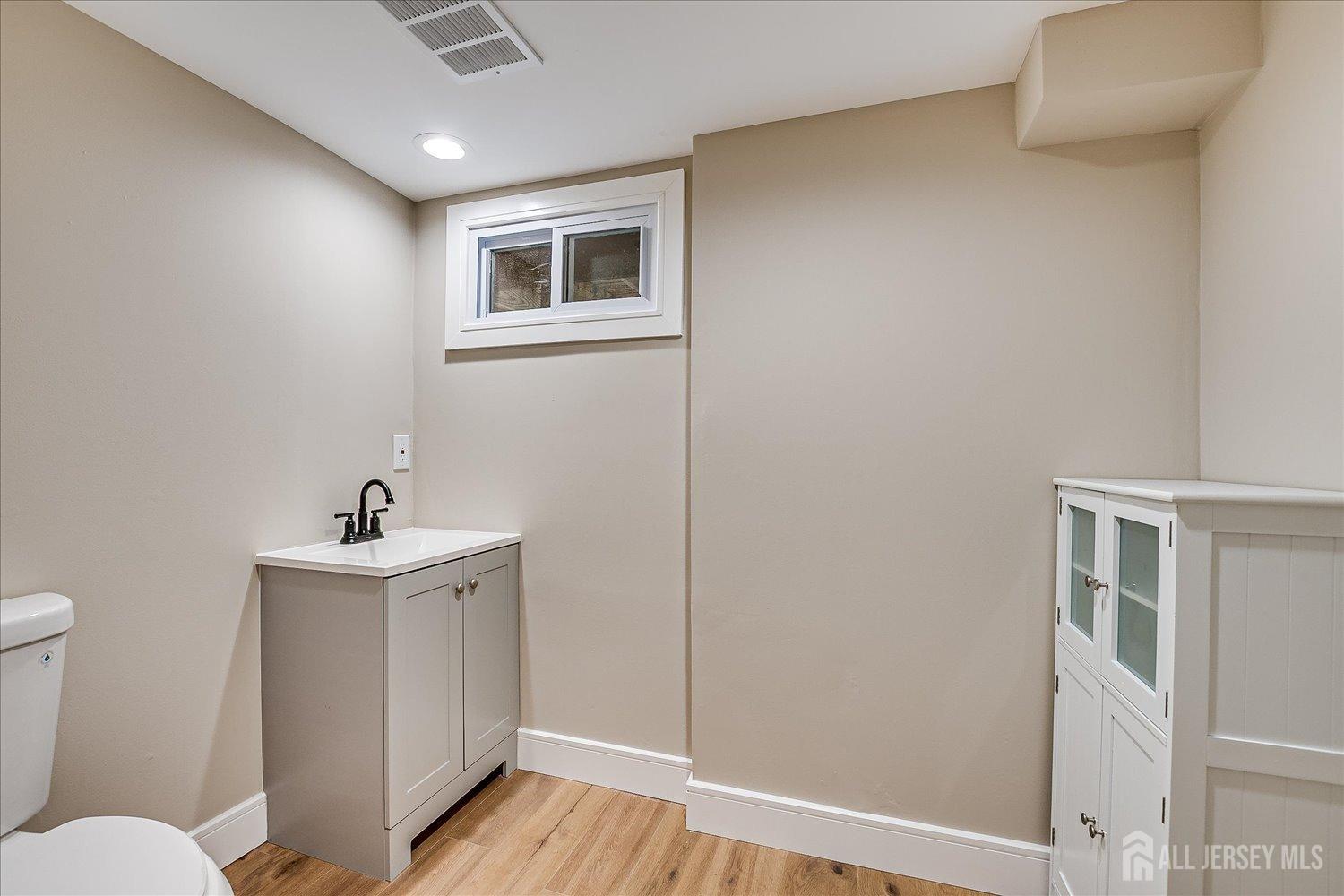 13 Brookside Road Edison, NJ 08817 - Photo 41 of 56