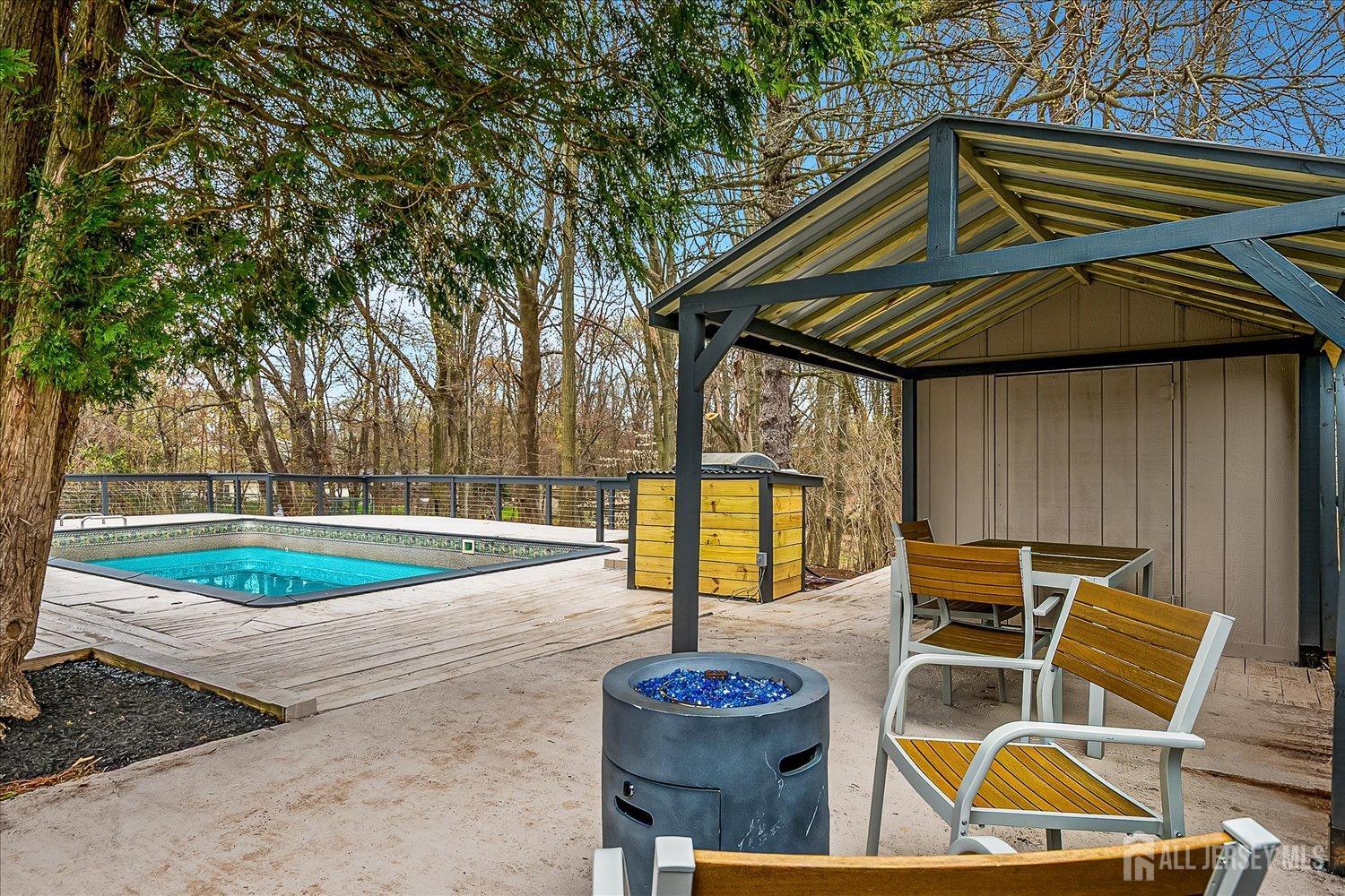 13 Brookside Road Edison, NJ 08817 - Photo 55 of 56