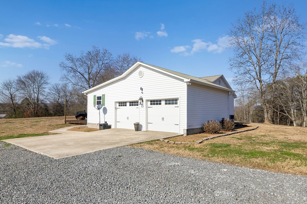 875 Old Stage Road Spring City, TN 37381 - Photo 46 of 71 Gallery Image 46
