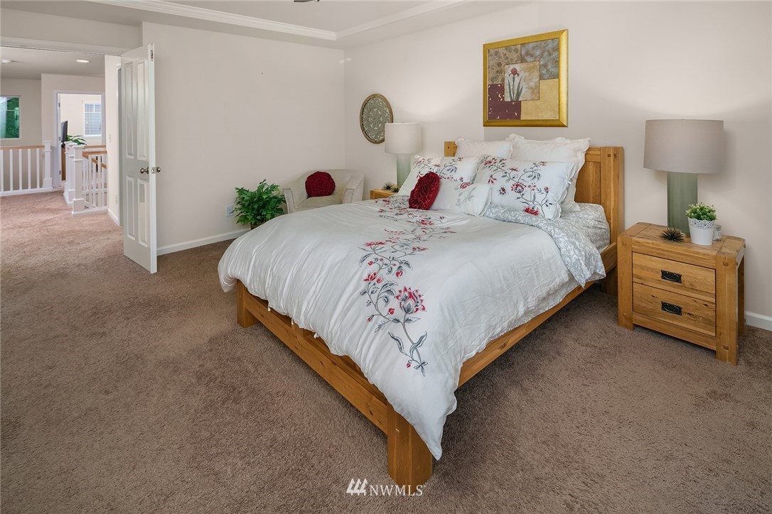 13858 163rd Place Southeast Renton, WA 98059 - Photo 12 of 21 Gallery Image 12