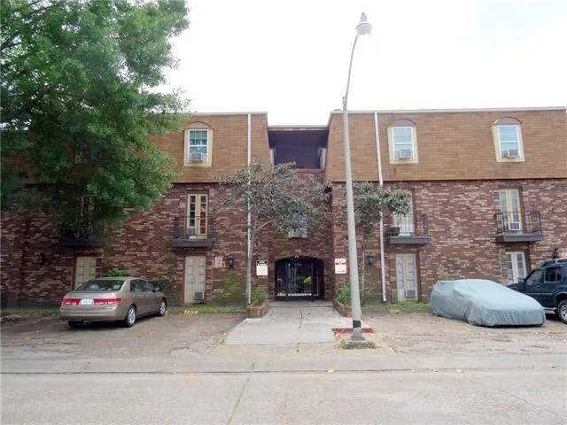 $1,800 | 6220 Riverside Drive, Unit 567, Metairie, LA 70003