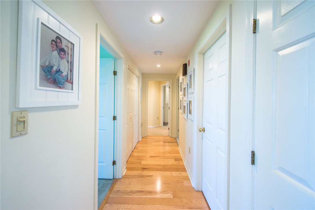 101 Ocean Road, Unit 102 Narragansett, RI 02882 - Photo 13 of 18 Gallery Image 13
