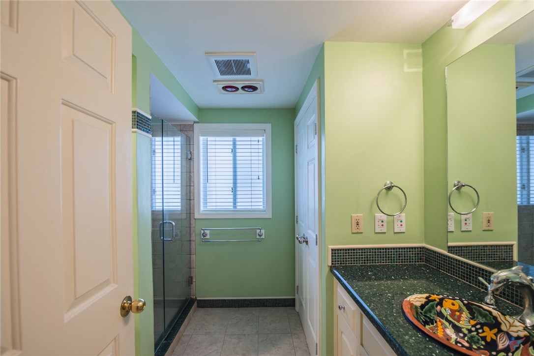 101 Ocean Road, Unit 102 Narragansett, RI 02882 - Photo 15 of 18 Gallery Image 15