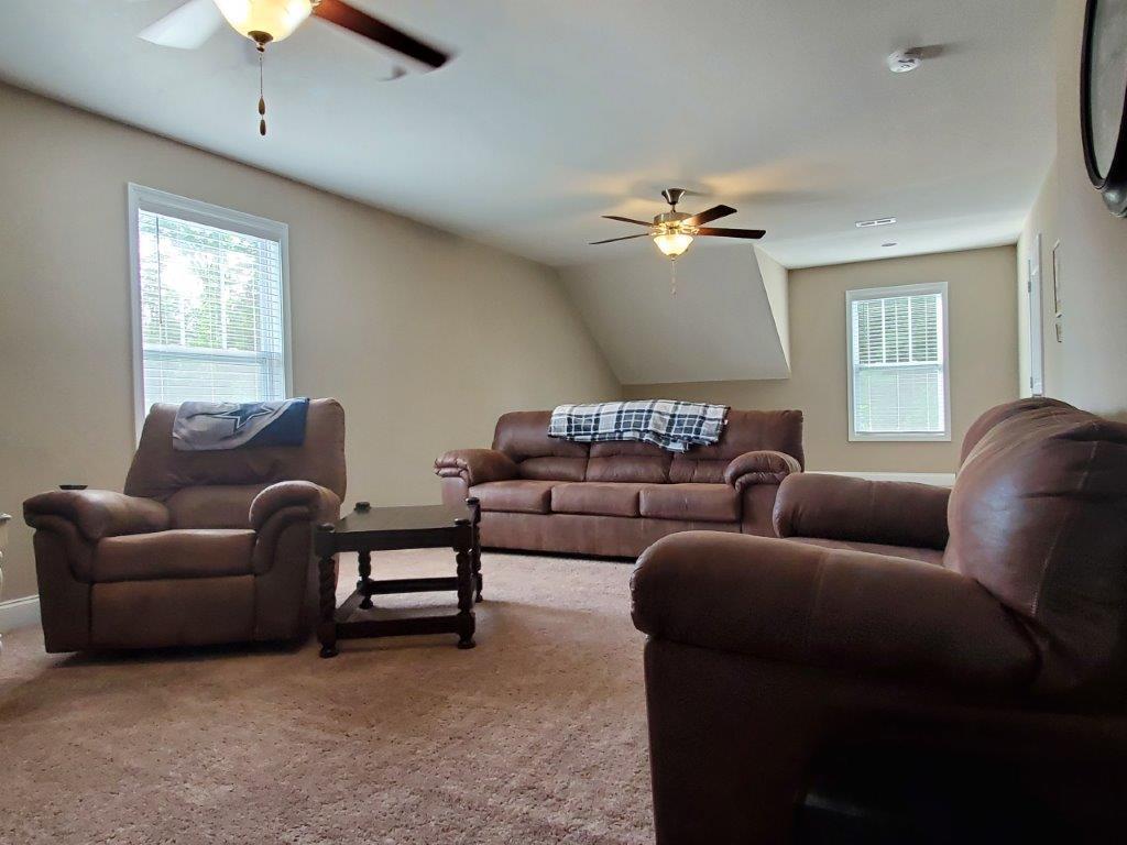 110 Hitchberry Road Oak Ridge, TN 37830 - Photo 20 of 38 20210601_092714