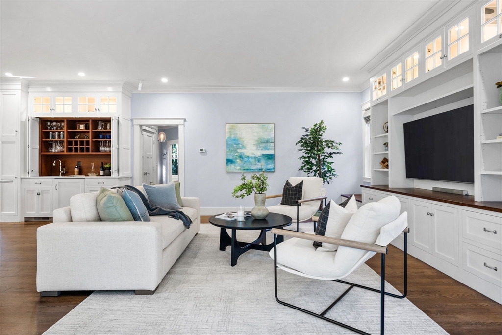 12 Ledgewood Road Winchester, MA 01890 - Photo 11 of 41