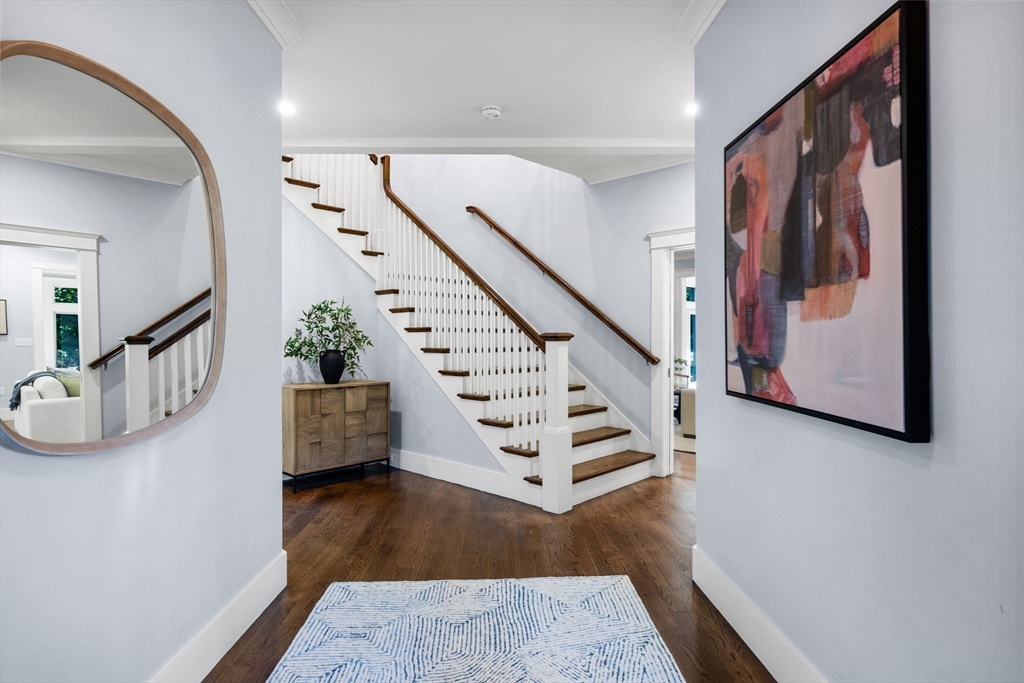 12 Ledgewood Road Winchester, MA 01890 - Photo 3 of 41