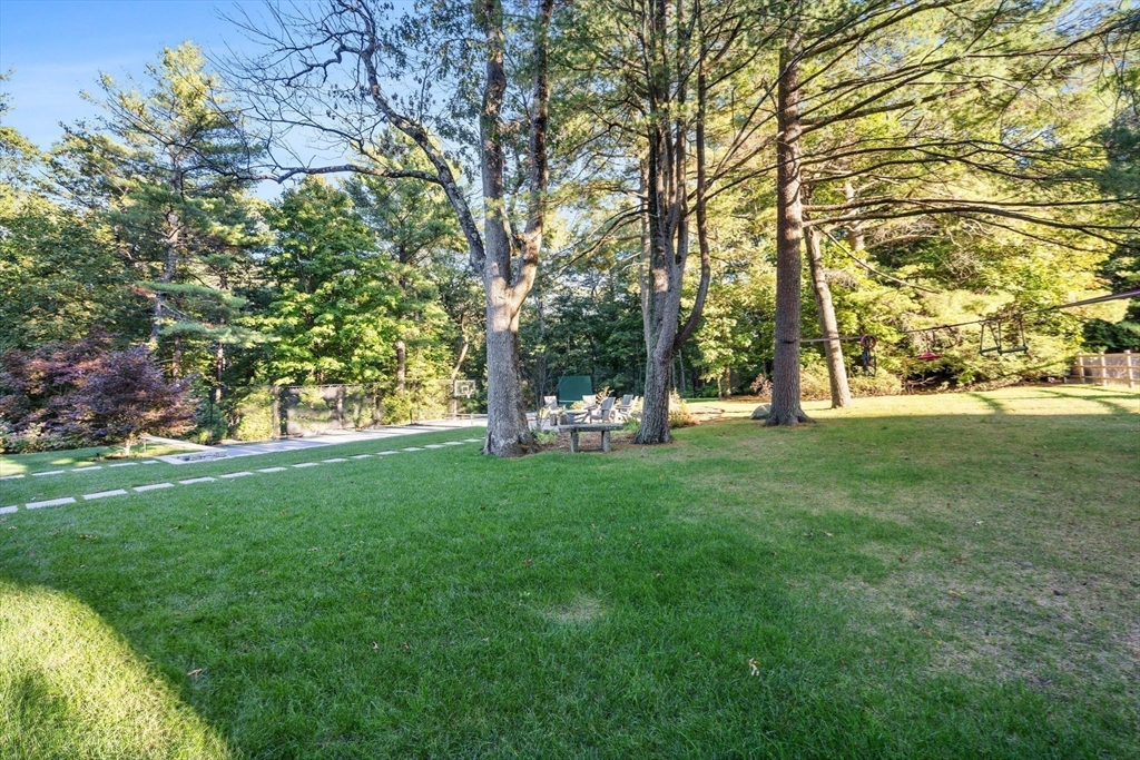 12 Ledgewood Road Winchester, MA 01890 - Photo 36 of 41