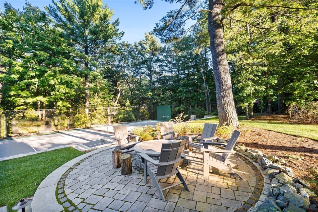 12 Ledgewood Road Winchester, MA 01890 - Photo 37 of 41