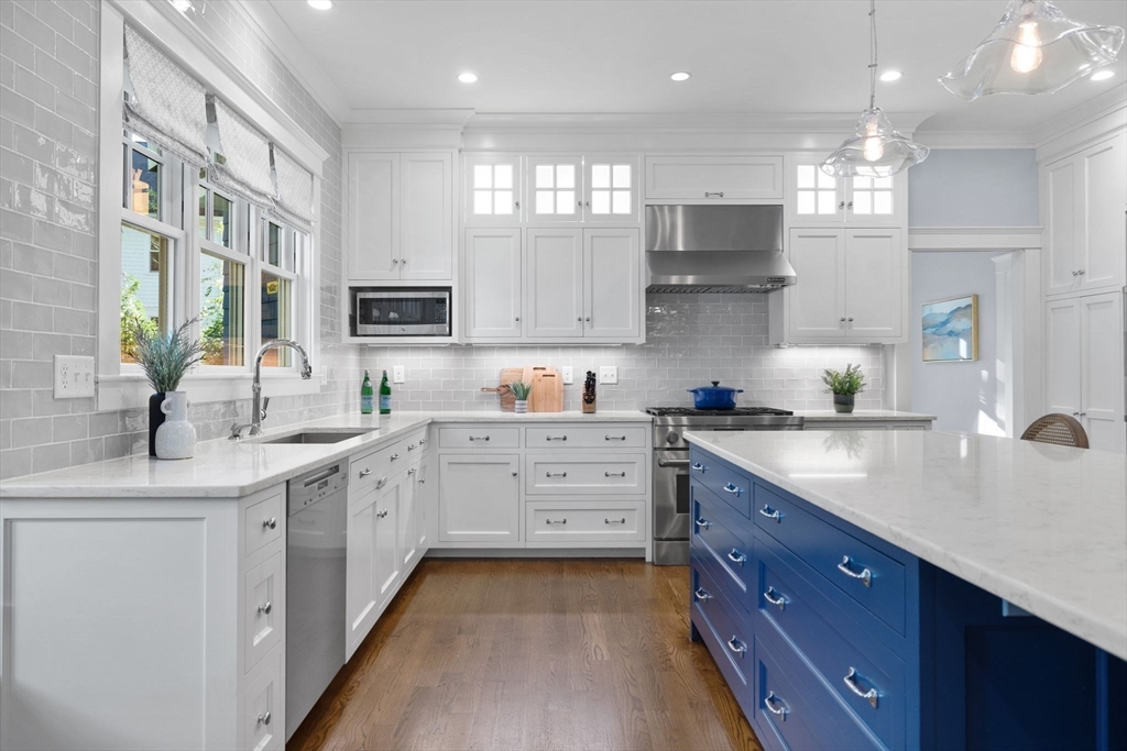 12 Ledgewood Road Winchester, MA 01890 - Photo 5 of 41