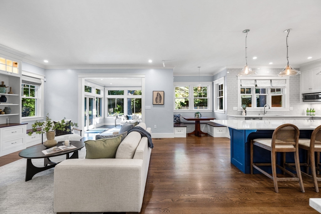 12 Ledgewood Road Winchester, MA 01890 - Photo 9 of 41