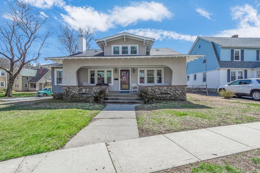 64 Coolidge Road Worcester, MA 01602 - Photo 1 of 42 Gallery Image 1