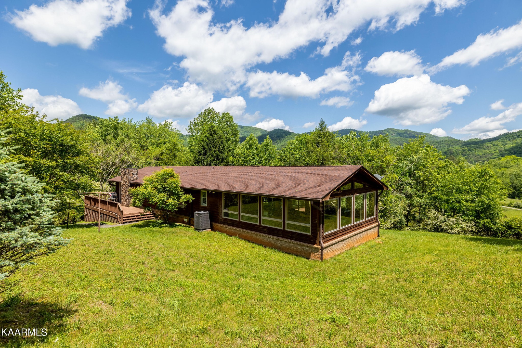 602 Rudd Hollow Road, Unit 1 Townsend, TN 37882 - Photo 1 of 57 Gallery Image 1