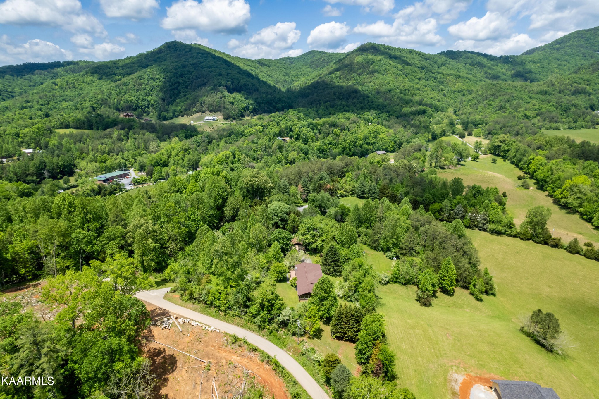602 Rudd Hollow Road, Unit 1 Townsend, TN 37882 - Photo 16 of 57 Gallery Image 16