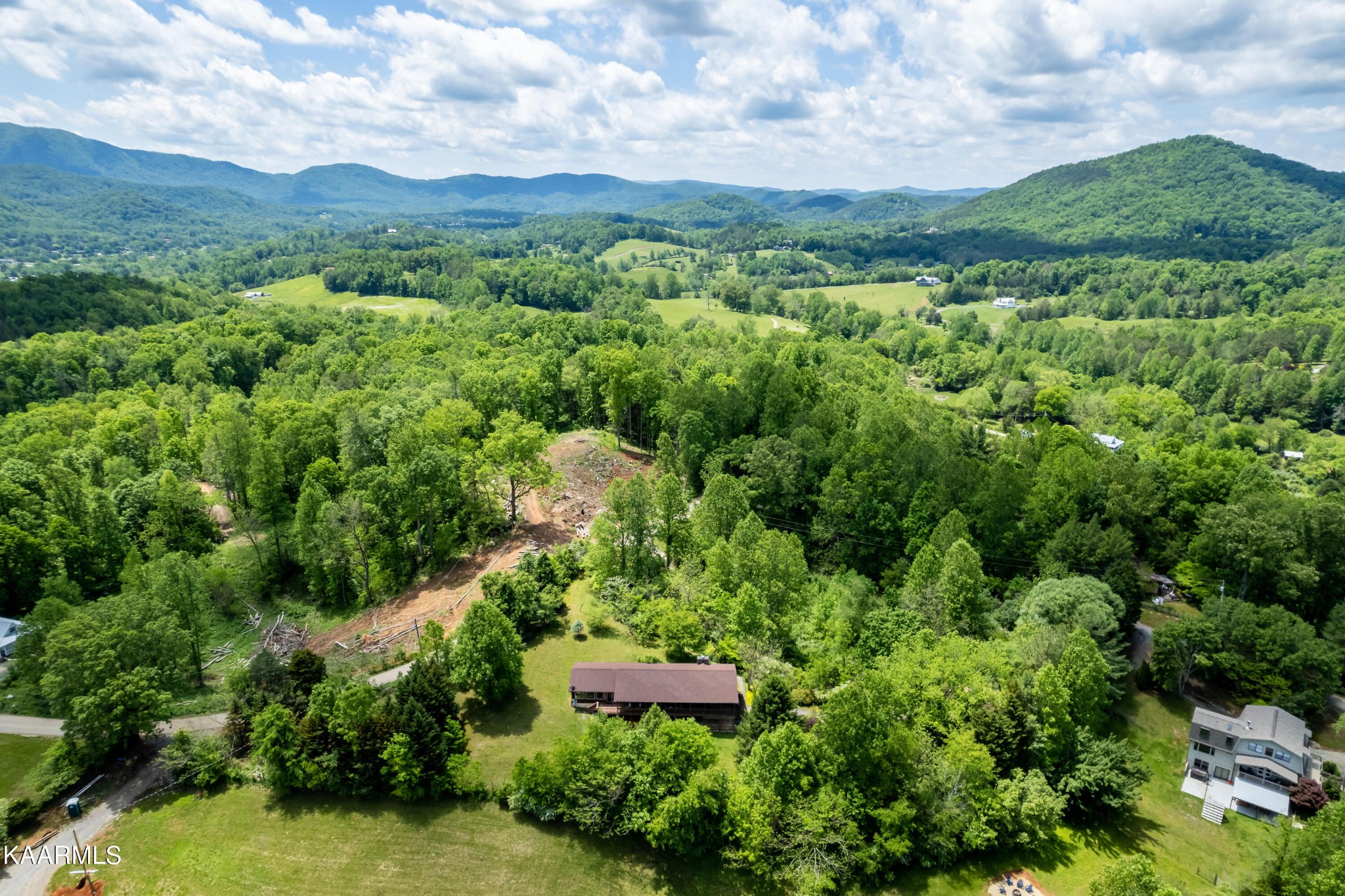 602 Rudd Hollow Road, Unit 1 Townsend, TN 37882 - Photo 51 of 57 Gallery Image 51