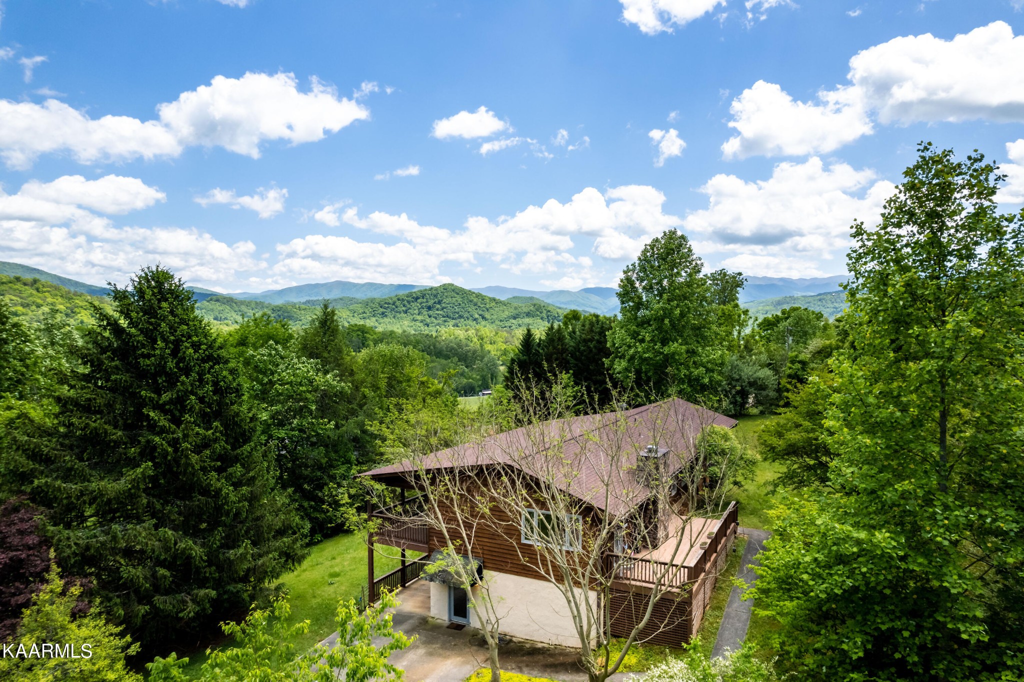 602 Rudd Hollow Road, Unit 1 Townsend, TN 37882 - Photo 6 of 57 Gallery Image 6