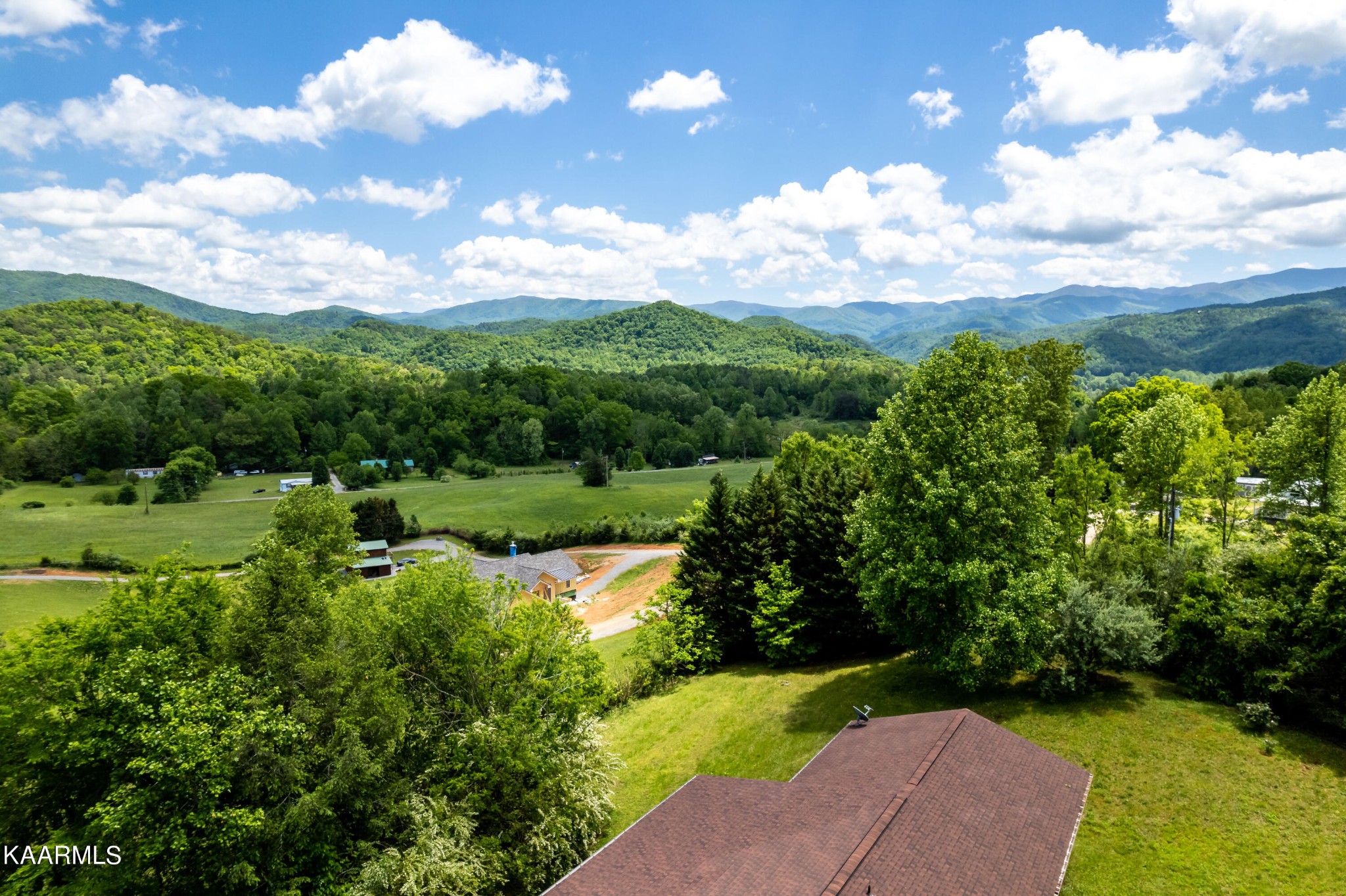 602 Rudd Hollow Road, Unit 1 Townsend, TN 37882 - Photo 7 of 57 Gallery Image 7