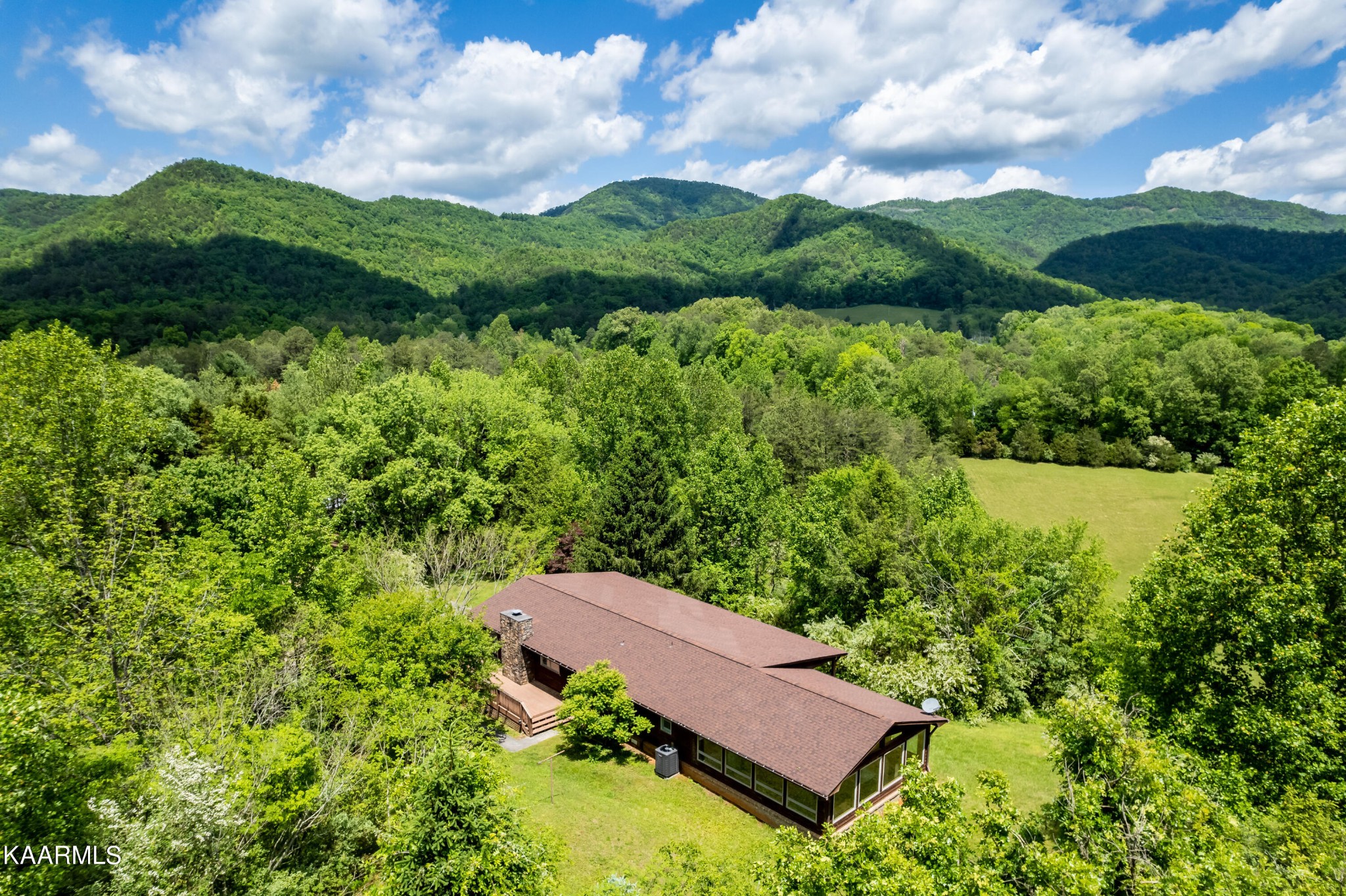 602 Rudd Hollow Road, Unit 1 Townsend, TN 37882 - Photo 8 of 57 Gallery Image 8