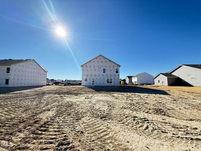 $375,320 | 35 Vly Of Liberty Lane, Smithfield, NC 27577