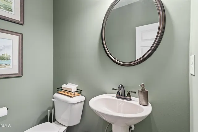 $375,320 | 35 Vly Of Liberty Lane, Smithfield, NC 27577