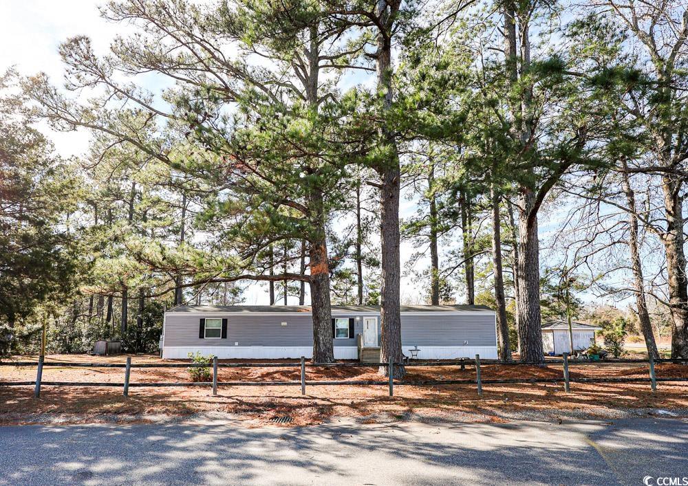 255 Quail Run Road Loris, SC 29569 - Photo 24 of 29 Manufactured / mobile home with a fenced front yard