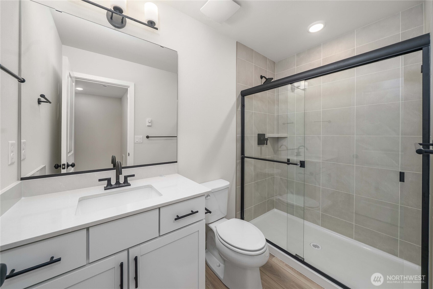 4033 Aberdeen Way Northeast Renton, WA 98056 - Photo 29 of 34