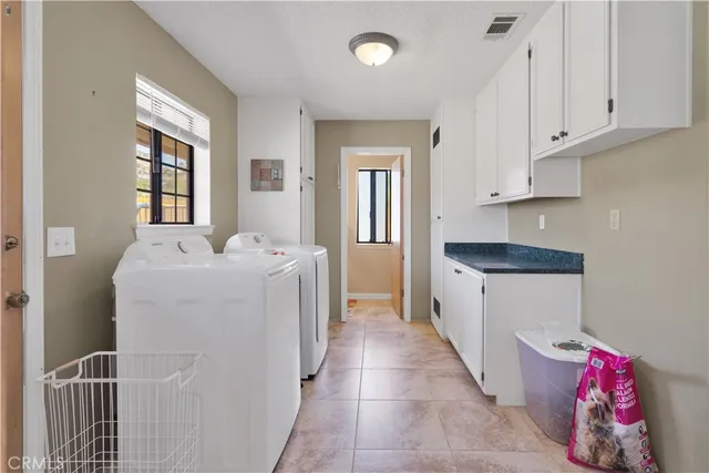 $574,900 | 18830 Munsee Road, Apple Valley, CA 92307